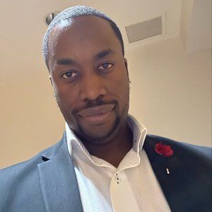 Meet your Posher, Isike